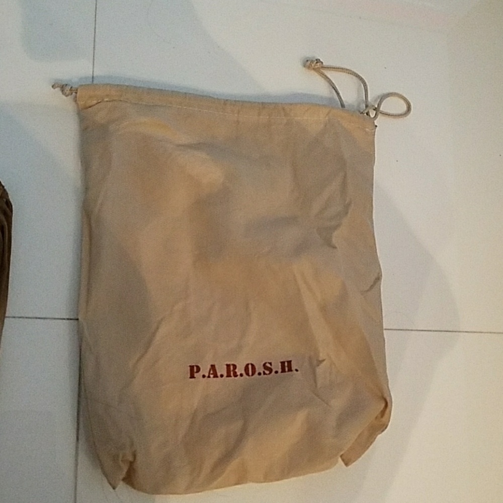 P.A.R.O.S.H. Suede fringe purse. - Picture 3 of 5